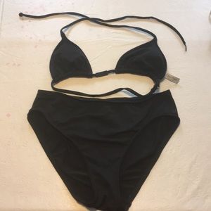 Black bikini